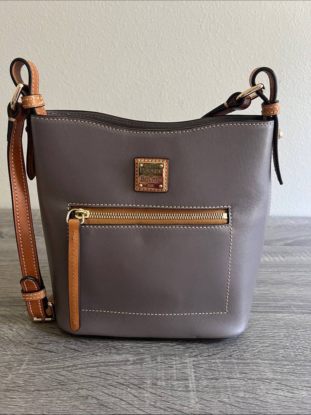 Dooney & Bourke Taupe Leather Ridley Crossbody Bucket Bag Brown Trim